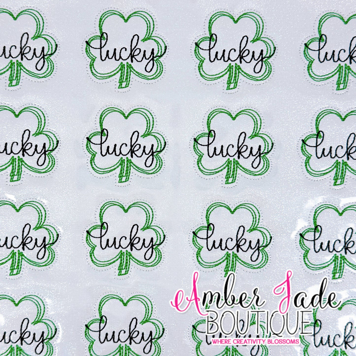 Sketch Lucky Shamrock - White