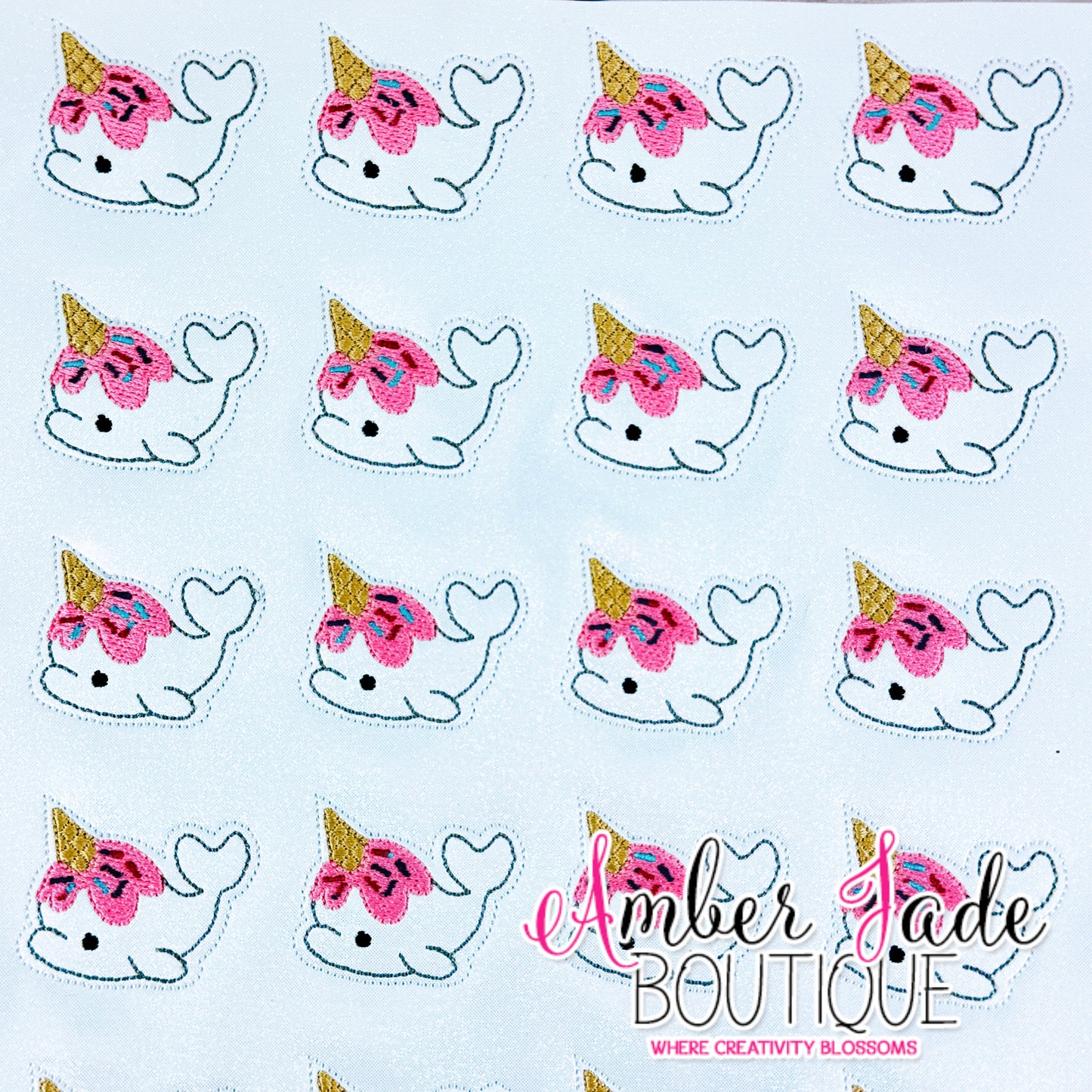 Sprinkle Whale / Narwhal