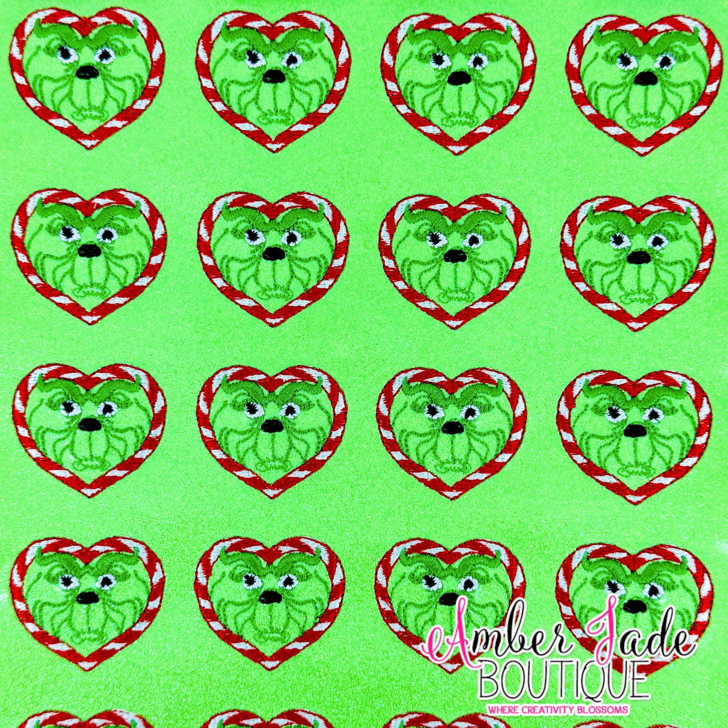 *EXCLUSIVE* Grinch Face Heart