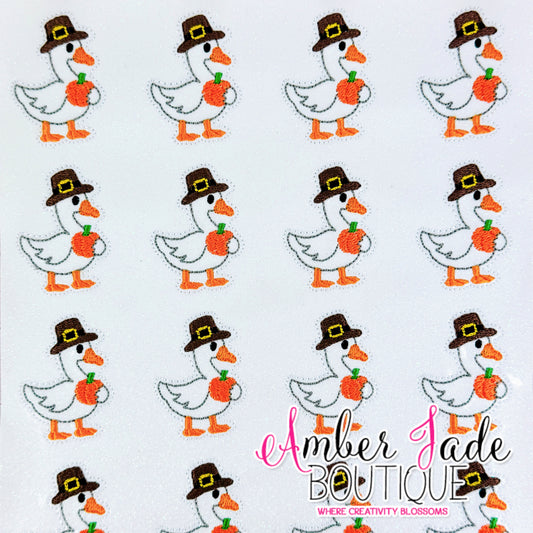 Fall Traveler Goose Pumpkin