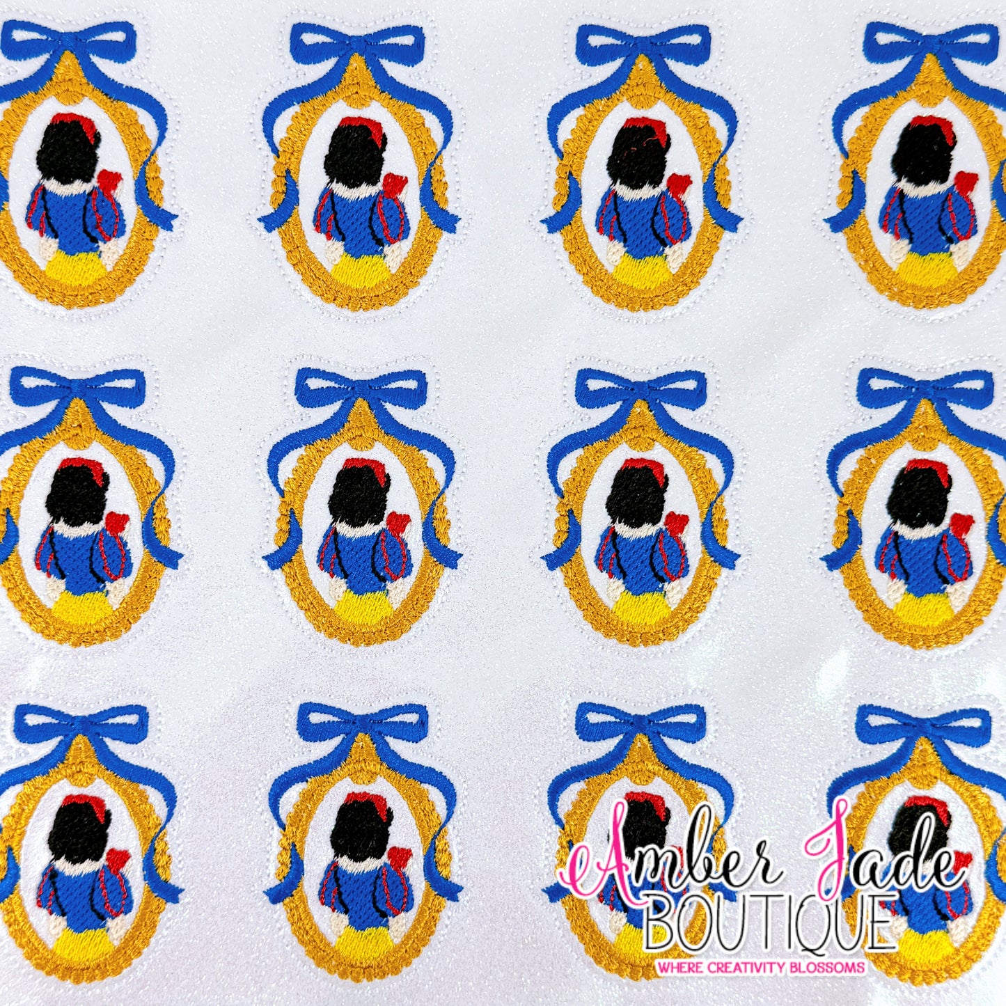 *EXCLUSIVE PREMIUM FELTIE* Snow White Frame (Set of 3)