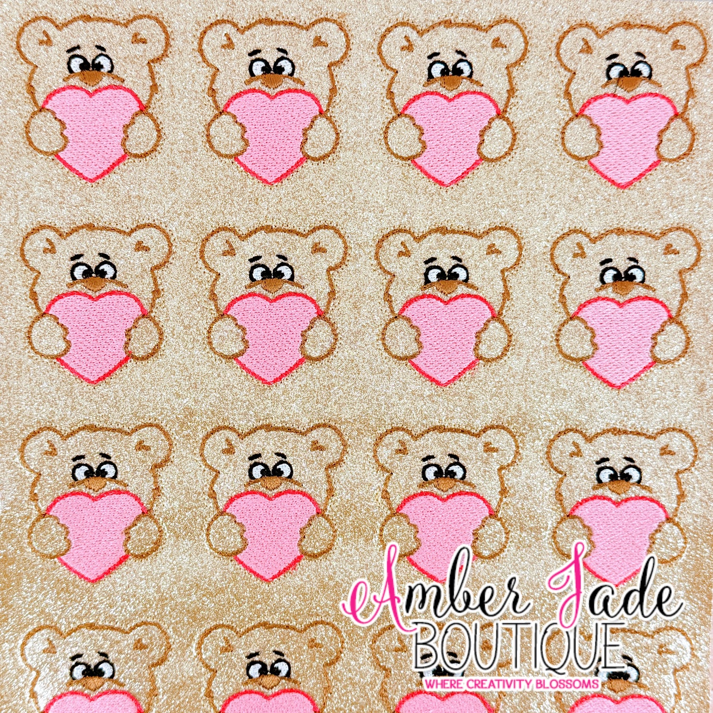 Teddy Holding Heart- EO