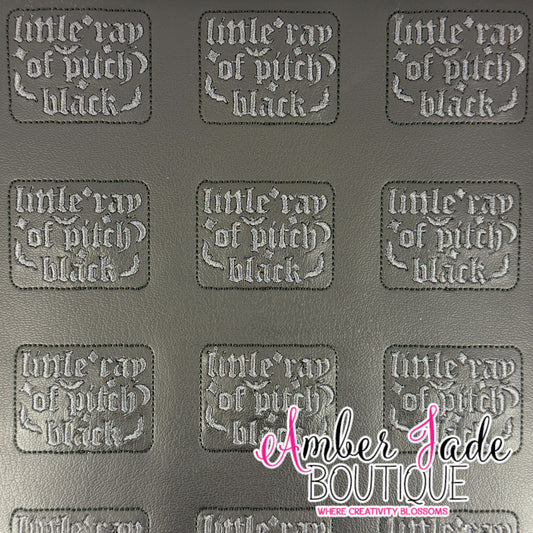 Little ray of pitch black (Set of 3)