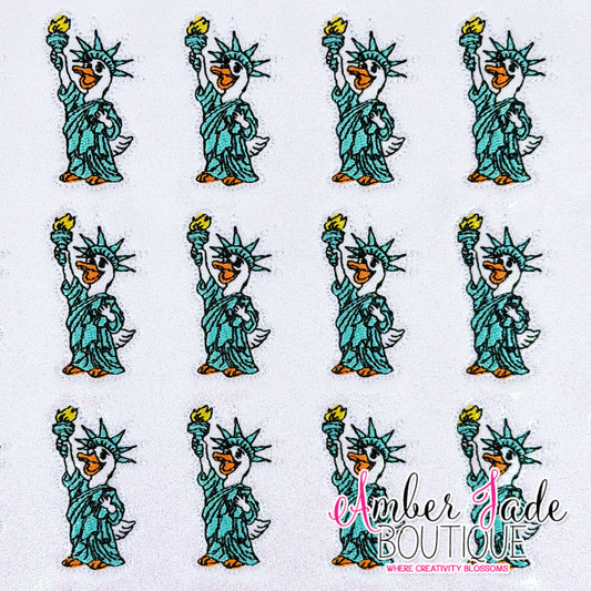 Goose Statue of Liberty