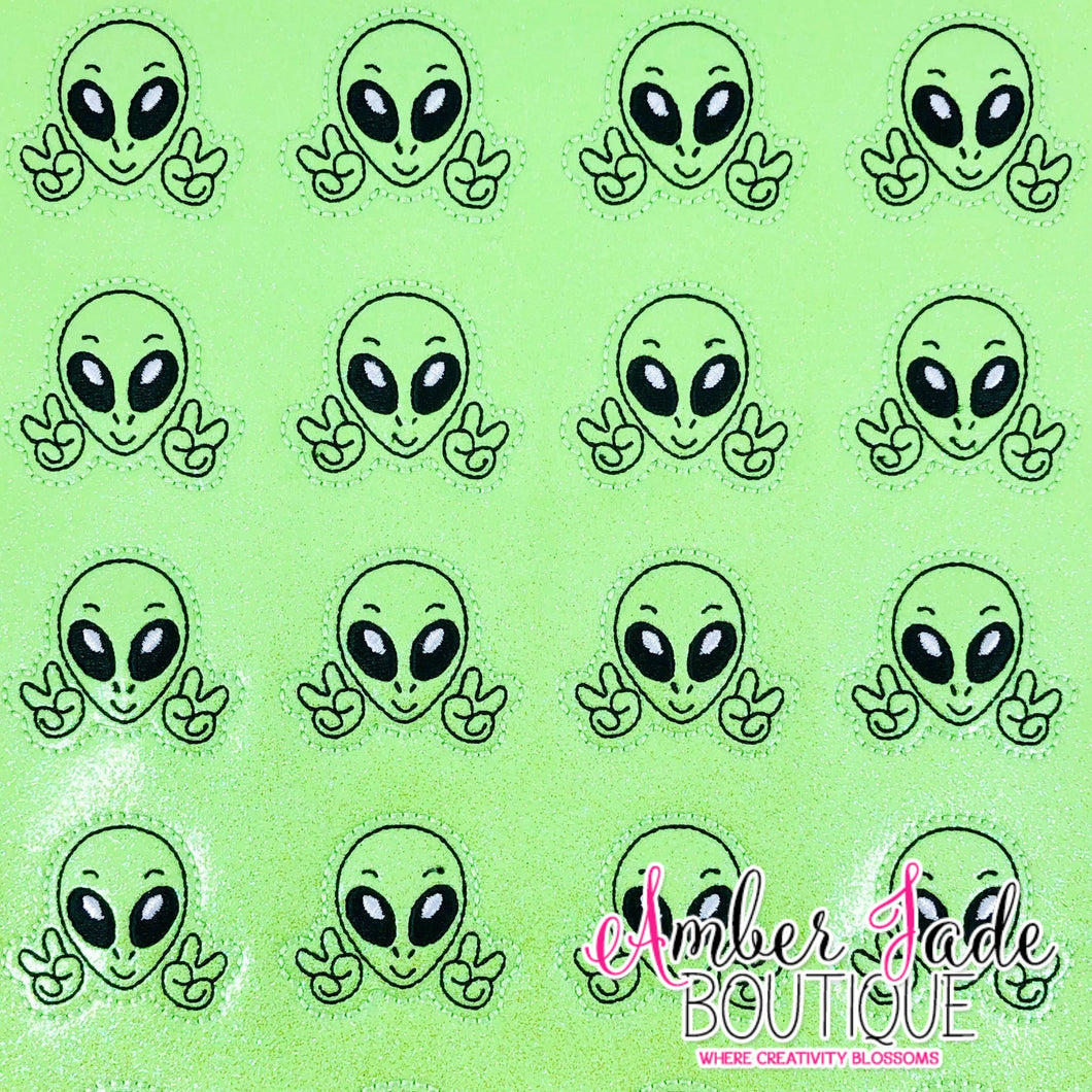 Peace Alien - Glow in the Dark