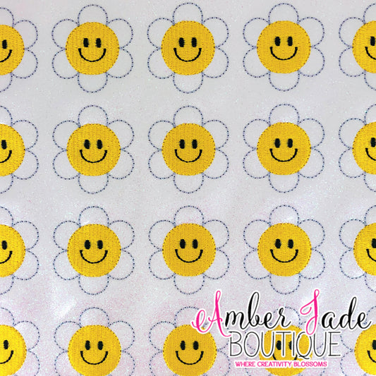 Smile Daisy - White